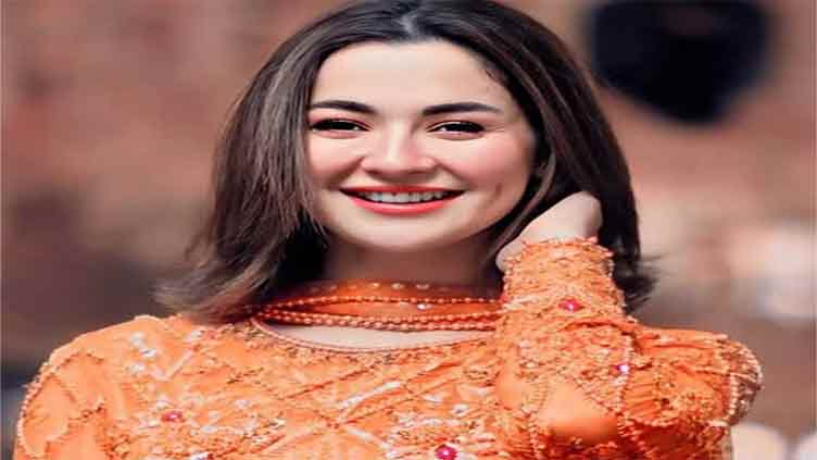 Netizens unimpressed by Hania Amir's latest 'publicity stunt'