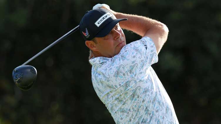 Australia's Davis grabs US PGA Tour lead at Waialae