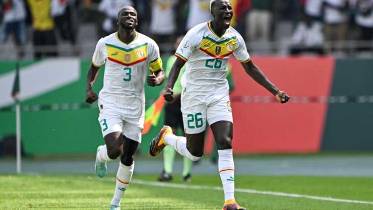 Senegal enjoy winning start to Africa Cup defence