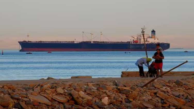 Tankers carrying Qatari LNG resume course amid Red Sea tension