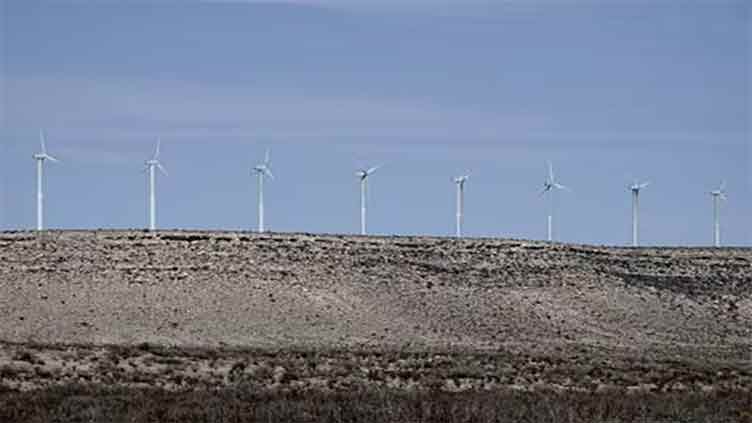 Wind, solar to lead US power generation growth over next 2 years, EIA says