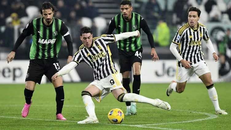Superb Vlahovic double fires Juventus to 3-0 win over Sassuolo
