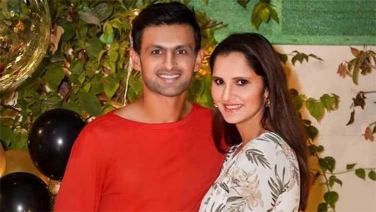 Sania Mirza took 'khula' from Shoaib Malik, says her father