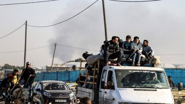 Fierce battles in Gaza as troops push deeper into Khan Younis; 3 IDF officers killed
