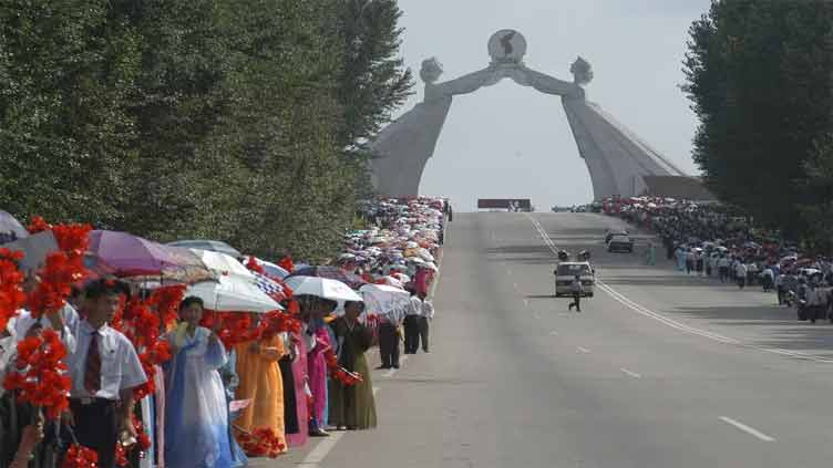 North Korea tears down monument symbolising union with South