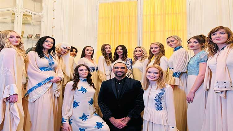 Fashion show in Paris boosts Pakistan's rural women artisans