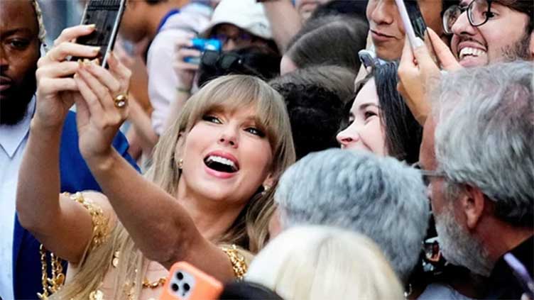 Fans condemn AI-generated explicit images of Taylor Swift