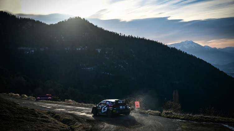 Evans holds on to a slender Monte Carlo Rally lead from Ogier