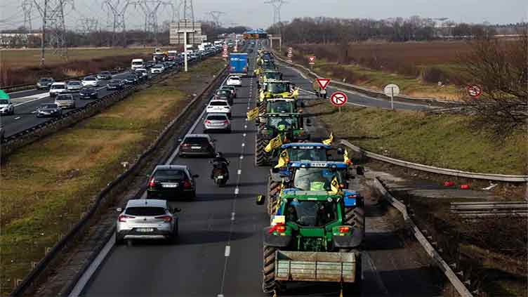 French PM considers more help for farmers as protests persist