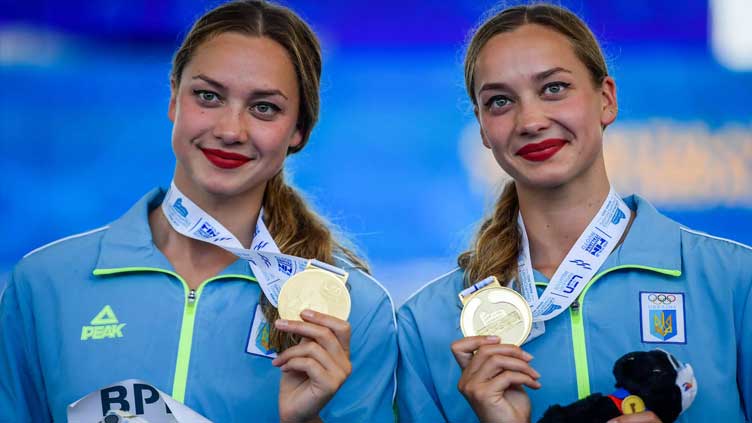 Ukraine twins smiling through bombs to go for Olympic gold