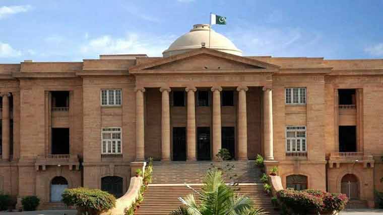 سندھ حکومت کا نوکریوں سے متعلق عدالتی فیصلے کو چیلنج نہ کرنے کا فیصلہ