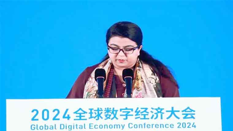 ڈیجیٹل انقلاب کا معاشی ترقی میں کلیدی کردار ہے : شیزہ فاطمہ