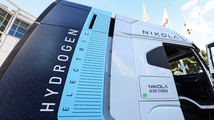 Nikola's hydrogen fuel cell truck deliveries surge