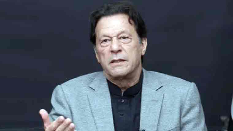عمران خان نے ناراض اراکین قومی اسمبلی کو کل ملاقات کیلئے بلالیا
