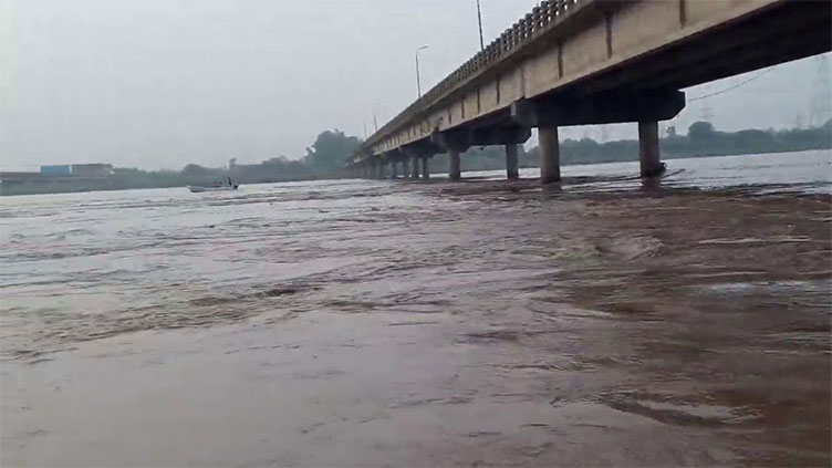 Medium to high level flood likely in rivers Jhelum, Chenab, Kabul from July 4-7: FFD