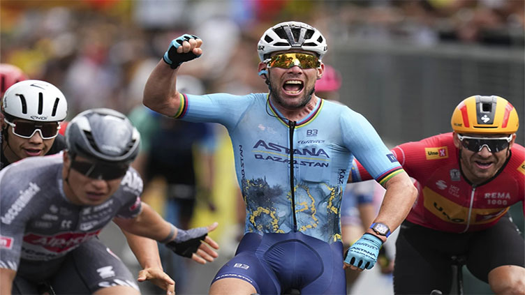 Cavendish breaks record for most Tour de France stage wins with his 35th victory