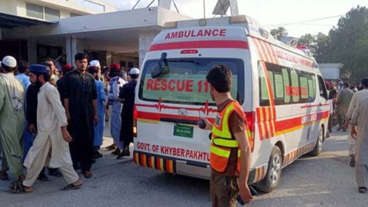 راولپنڈی: ٹائر پھٹنے سے کار الٹ گئی، 2 افراد جاں بحق