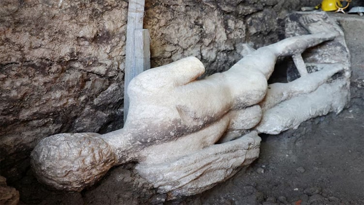 Bulgarian archaeologists find marble god in ancient Roman sewer