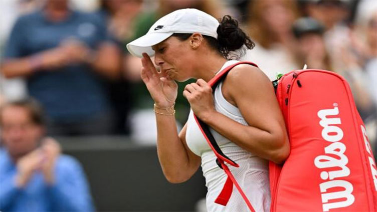 Tearful Keys forced to retire from Paolini clash at Wimbledon