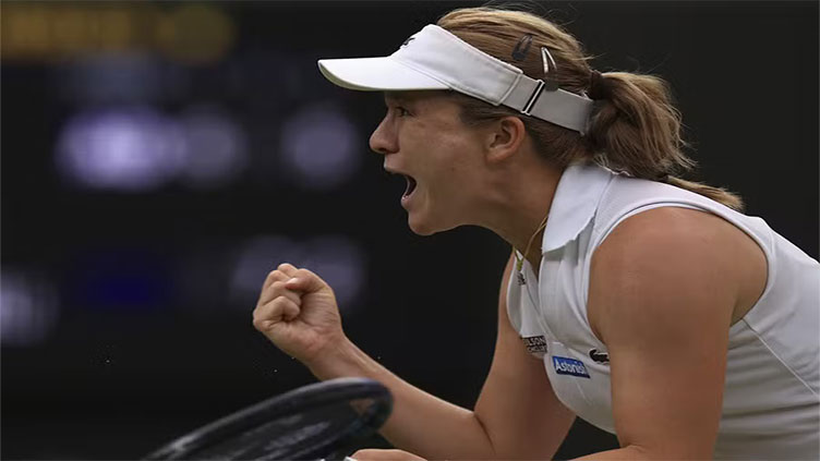 Sun defeats Raducanu to reach Wimbledon last-eight