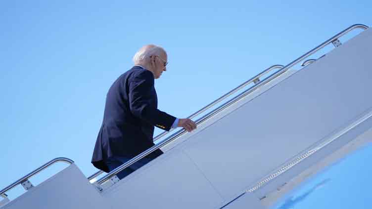 Online reports falsely claim Biden suffered a 'medical emergency' on Air Force One