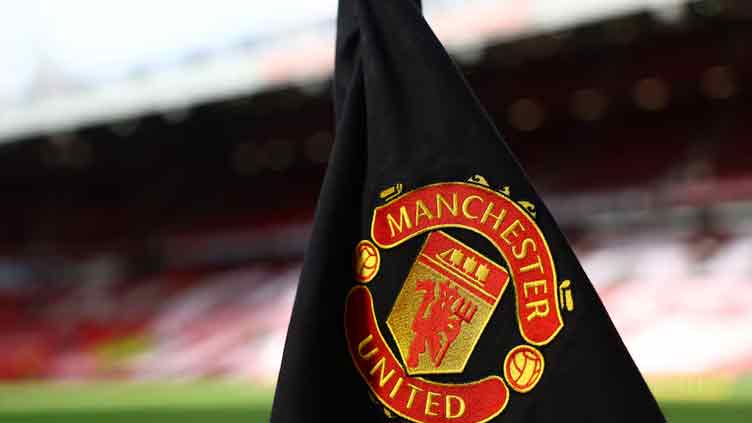 SOCCER Man United reports wider third quarter loss after tough season