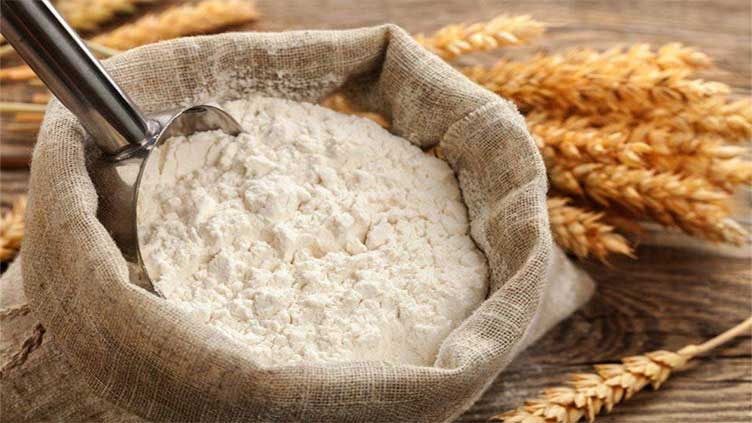 Dunya News Minister directs stepping up flour supply to market