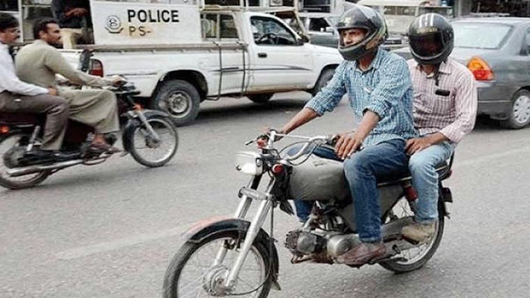 کراچی: 9 اور 10 محرم کو موٹر سائیکل کی ڈبل سواری پر پابندی