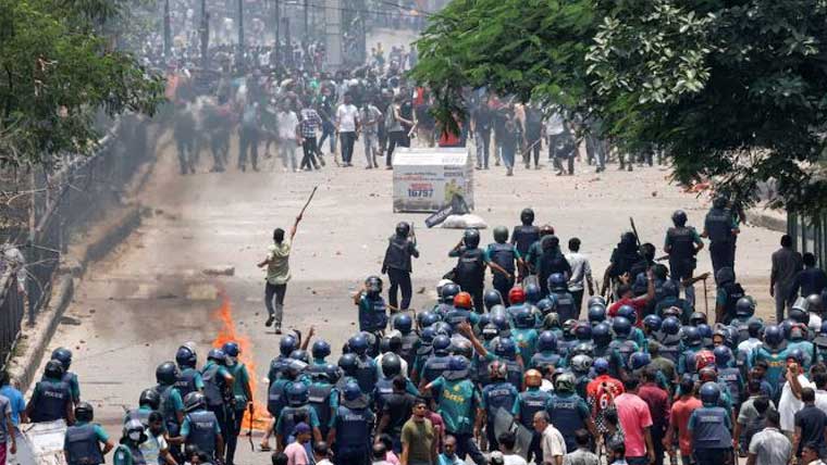 بنگلادیش: 32 طلبہ کی ہلاکت پر تحقیقات کیلئے عدالتی کمیٹی بنانے کا اعلان