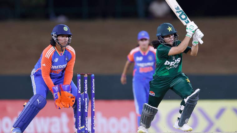 ویمنز ایشیا کپ: پاکستان کا بھارت کو جیت کیلئے 109 رنز کا ہدف 