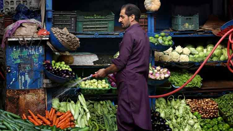 Dunya News Higher food prices, expensive fuels fuel Pakistan's weekly inflation