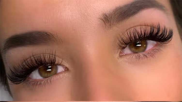 Gules used in eyelash can pose serious health risks, warn experts
