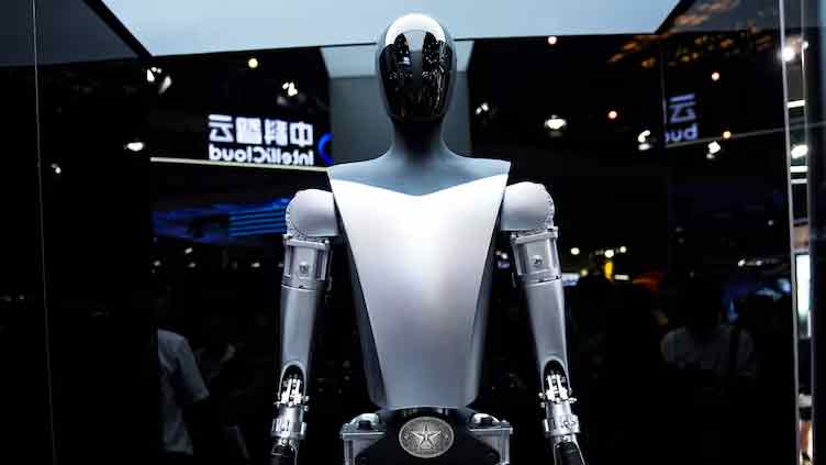 Tesla to have humanoid robots for internal use next year, Musk says