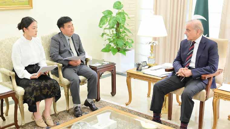 وزیر اعظم سے چیئرمین زھانگ بن کی قیادت میں چینی کمپنی کے وفد کی ملاقات