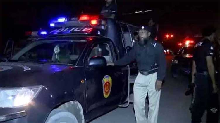 Five killed, two injured as rivals trade fire in Karachi