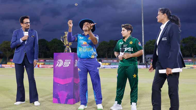 ویمنز ایشیا کپ سیمی فائنل، سری لنکا کا پاکستان کیخلاف ٹاس جیت کر فیلڈنگ کا فیصلہ