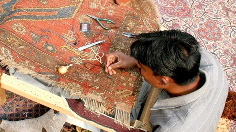 International buyers keen to participate in Pakistan carpet expo