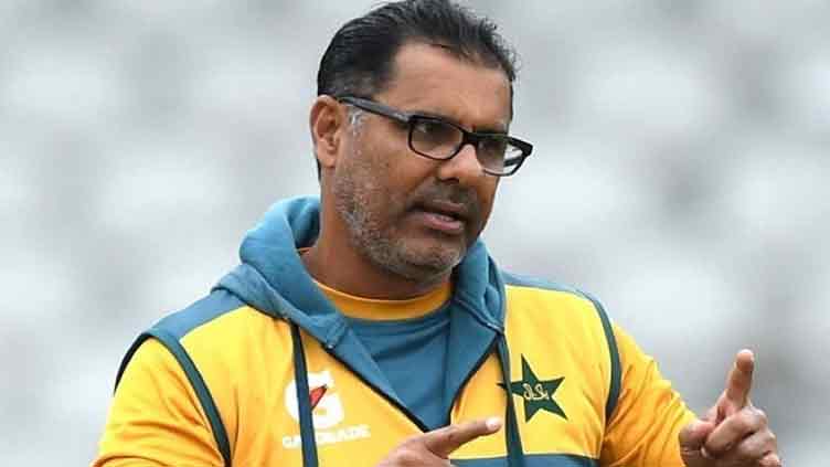 Waqar Younis assumes charge as PCB chief's advisor