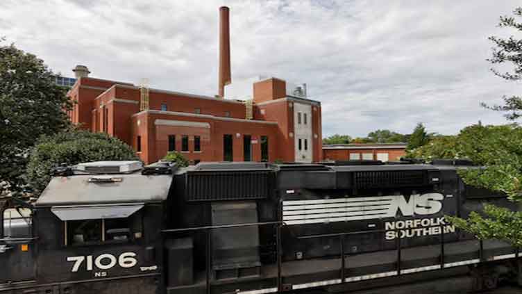 US sues Norfolk Southern to stop delays on Amtrak passenger route