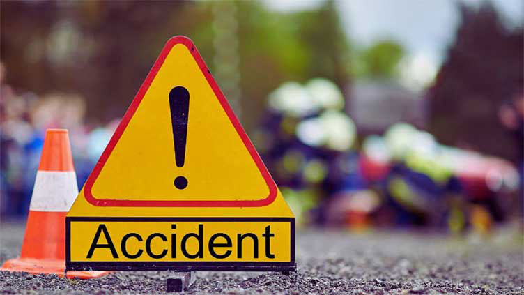 Two killed as tree falls on motorcycle in Arifwala