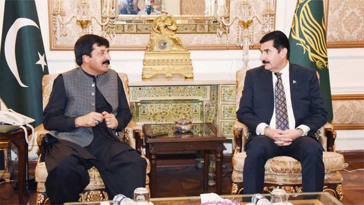 Punjab, KP governors vow to work together for country's progress