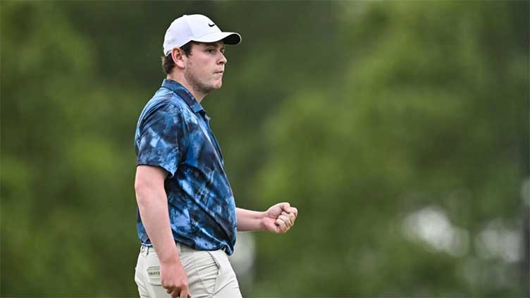 Closing charge lifts Scotsman MacIntyre to Canadian Open lead