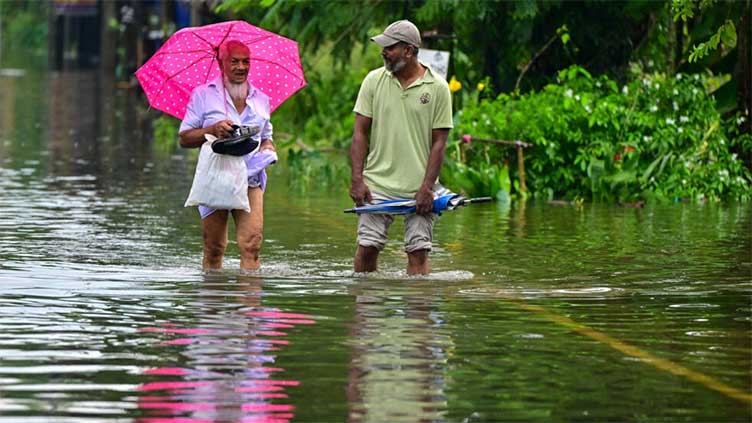 Sri Lanka monsoon floods kill 14, schools shut