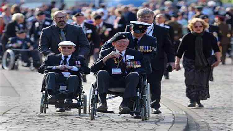 US veterans get heroes' welcome in France ahead of D-Day anniversary