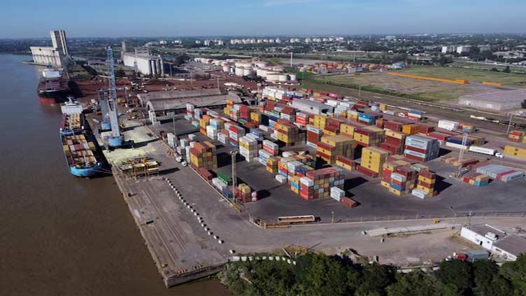 Argentina maritime unions to halt port activities for 48 hours
