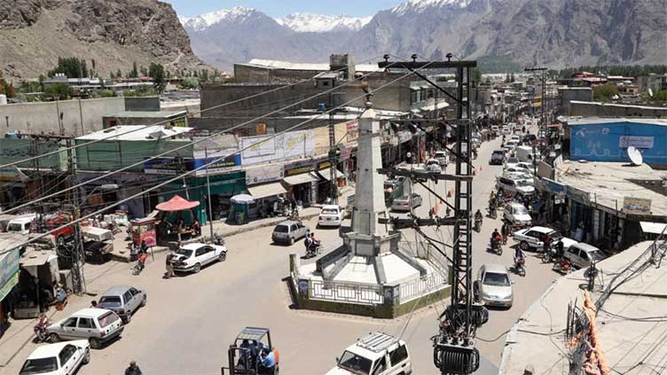 Pakistan power crisis deepened by mountain tourism