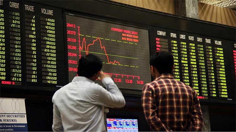 PSX makes recovery after falling by 2,000 points amid rumours