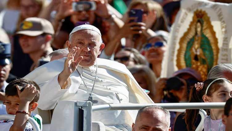 Pope Francis to meet world comedians including Whoopi Goldberg