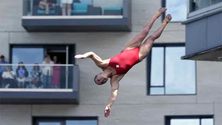 Boston cliff diving: They're on the edge of glory, and the edge of art museum