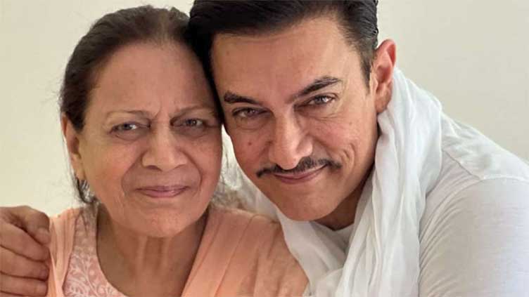 Aamir Khan throws grand party on his mother's 90th birthday